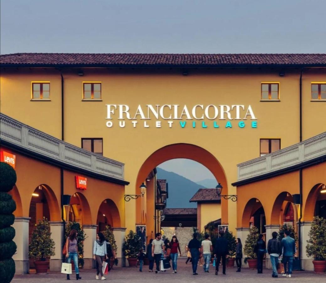 Apartamento Franciacorta flat&bollicine Passirano Exterior foto